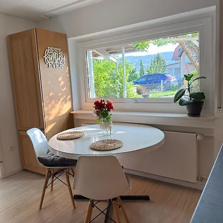 Apartment Suesse Einliegerwohnung Mit Garten *